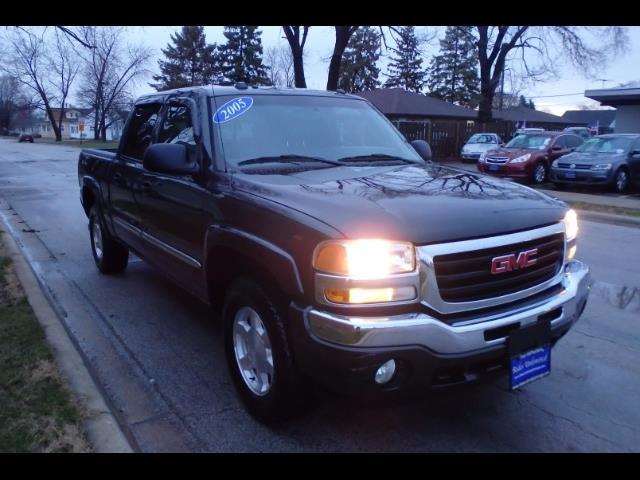 2005 GMC Sierra 1500 SLE 4dr Crew Cab SLE